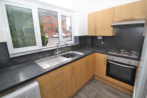 2 bedroom apartment to rent, Kaybridge Close, High Wycombe HP13