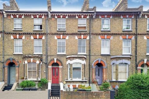 1 bedroom flat for sale, Lansdowne Way, London, SW8