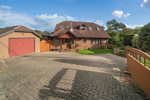 4 bedroom detached house for sale, Totland Bay, Isle of Wight