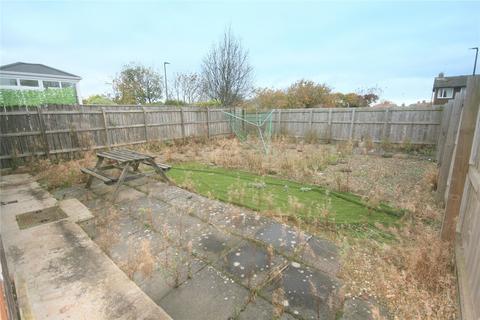 2 bedroom bungalow for sale, Dene Gardens, Monkseaton, NE25