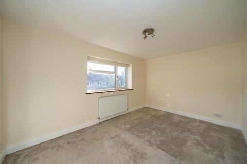 148 Long Chaulden, Hemel Hempstead, HP1 2JL