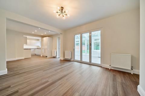 5 bedroom bungalow for sale, Southborough Lane, Bromley