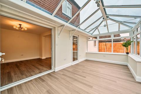 281 Southborough Lane, Bromley, BR2 8BG