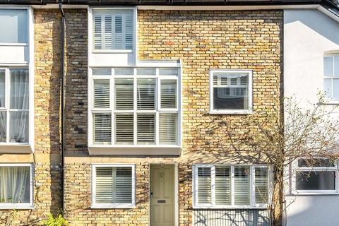 3 bedroom house for sale, Lonsdale Mews, Sandycombe Road, Kew, Surrey, TW9