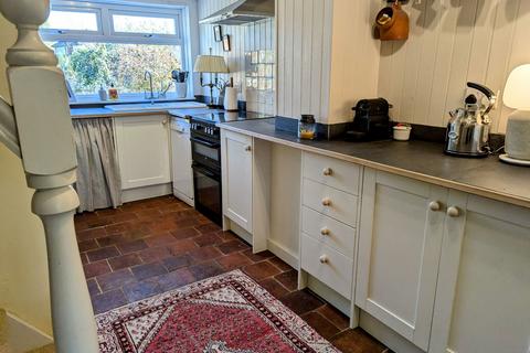 2 bedroom cottage for sale, Station Road, Wrington