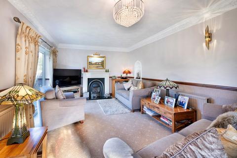 5 bedroom link detached house for sale, Calthorpe Drive, Prestatyn, Denbighshire LL19 9RF