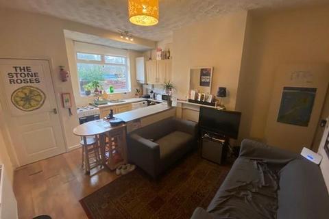 3 bedroom private hall to rent, Brailsford Road, Fallowfield, Manchester