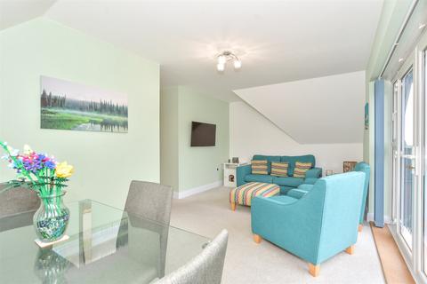 2 bedroom flat for sale, Brunswick Place, Emsworth, Hampshire