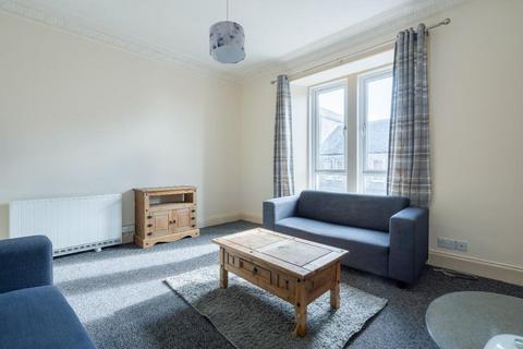 2 bedroom flat to rent, Cleghorn Street, West End, Dundee, DD2