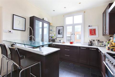 2 bedroom flat to rent, Jeffreys Road, London SW4