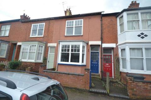 4 bedroom terraced house to rent, Howard Road, Leicester