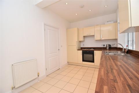 2 bedroom terraced house to rent, Northgate Street, Colchester, Essex, CO1