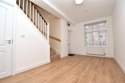 2 bedroom terraced house to rent, Northgate Street, Colchester, Essex, CO1