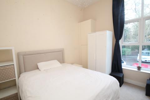 1 bedroom flat for sale, Whalley Road, Whalley Range, M16 8AH