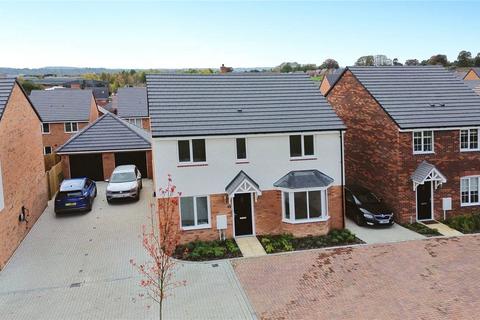 4 bedroom detached house to rent, Aspen Gardens, Shaw, Newbury, West Berkshire, RG14