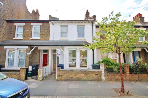 3 bedroom terraced house to rent, Felix Road, London, W13