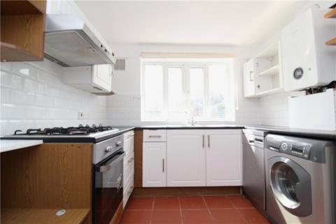 3 bedroom terraced house to rent, Felix Road, London, W13