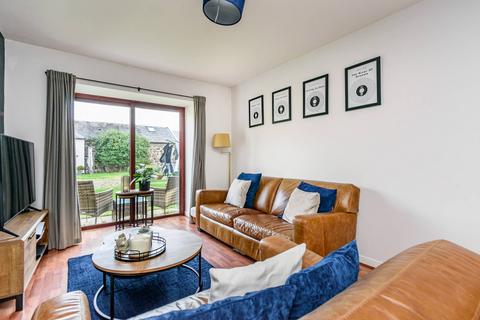 2 bedroom terraced house for sale, 11 Currievale Farm, Currie, EH14 4AA