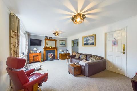 4 bedroom detached house for sale, Rosehill Drive, Bransgore, Christchurch, Dorset, BH23