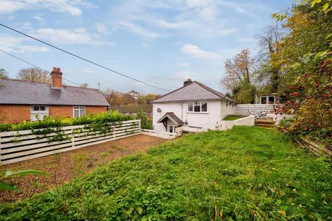 Kingsclere,  Hampshire,  RG20