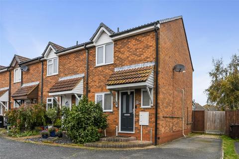 3 bedroom end of terrace house for sale, Lydgate Close, Lawford, Manningtree