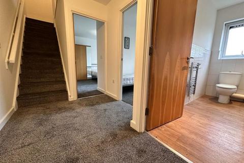 3 bedroom flat for sale, Sugar Mill Square, Salford, Greater Manchester, M5 5EB