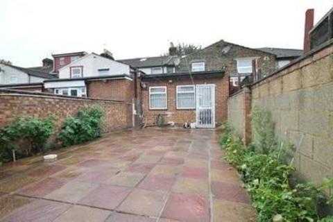 27 Randolph Road, Southall, UB1 1BL