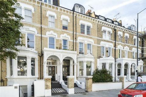 2 bedroom flat to rent, Sinclair Road, London W14