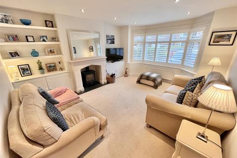 3 bedroom detached house for sale, Capesthorne Road, Wilmslow