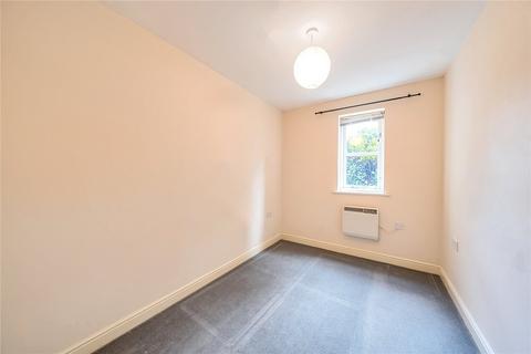 2 bedroom flat to rent, Arthur Road, Surrey GU9