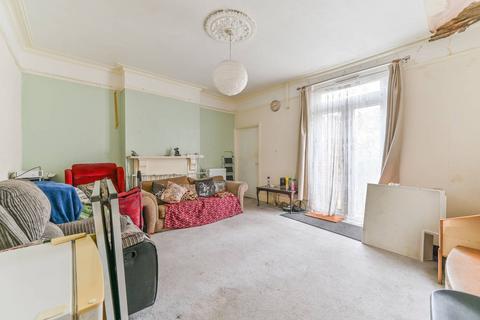 4 bedroom terraced house for sale, Kidderminster Road, Croydon, CR0