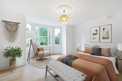 2 bedroom flat for sale, Cavendish Road, West Hampstead