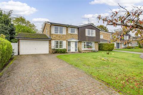 6 Copperfields, Beaconsfield, HP9 2NS