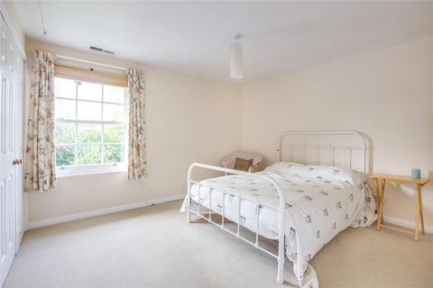 6 Copperfields, Beaconsfield, HP9 2NS