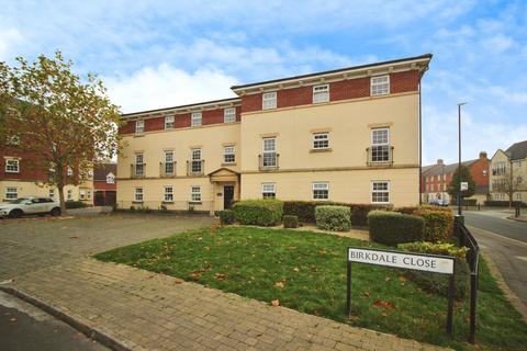 2 bedroom apartment to rent, Birkdale Close, Swindon SN25