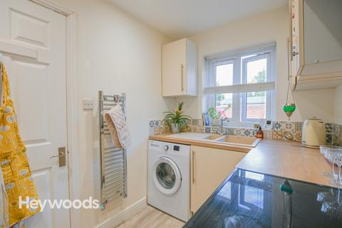 71 Danebower Road, Stoke-on-trent, ST4 8TJ