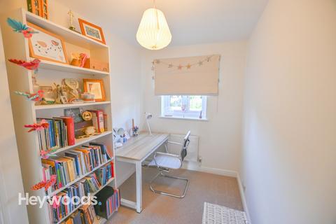 71 Danebower Road, Stoke-on-trent, ST4 8TJ