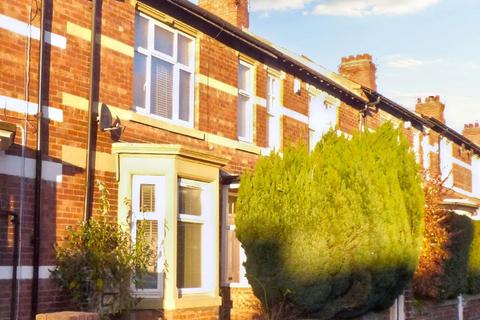 6 bedroom terraced house for sale, Beech Grove, Benton, Newcastle upon Tyne, Tyne and Wear, NE12 8LA