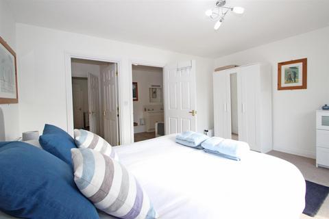 3 bedroom apartment for sale, Creek Gardens, Wootton Bridge, Ryde