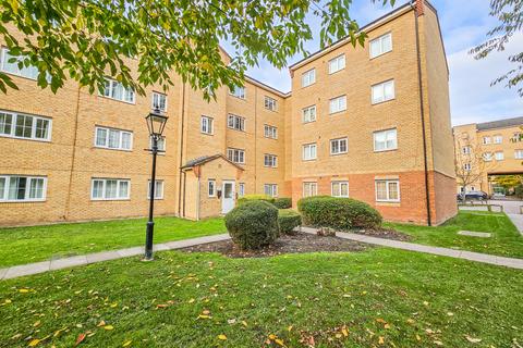 1 bedroom apartment for sale, Wellington House, Gidea Park, RM2