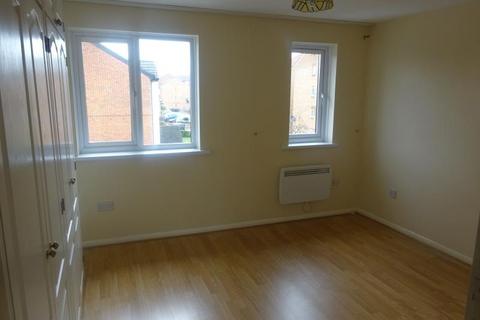 1 bedroom flat to rent, Plowman Close, Edmonton