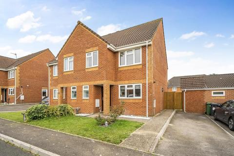 3 bedroom semi-detached house to rent, Deanes Close,  Basingstoke,  RG21