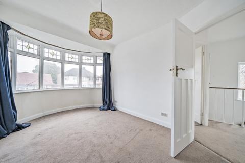 3 bedroom house to rent, Braywood Road London SE9