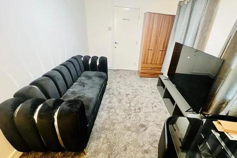 1 bedroom flat to rent, Russell Street,  Reading,  RG1