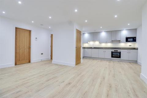 1 bedroom apartment for sale, St. Benets Road, Southend-On-Sea SS2