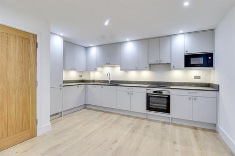 1 bedroom apartment for sale, St. Benets Road, Southend-On-Sea SS2