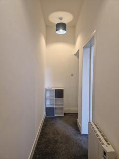 1 bedroom flat to rent, Gullans Close, Edinburgh EH8