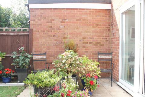 21 Decies Way, Stoke Poges, Slough, SL2 4EF