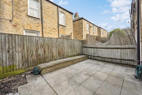 18 Treport Street, London, SW18 2BP