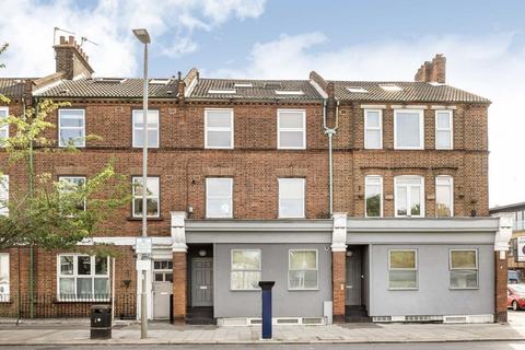 1 bedroom flat for sale, Garratt Lane, London SW17